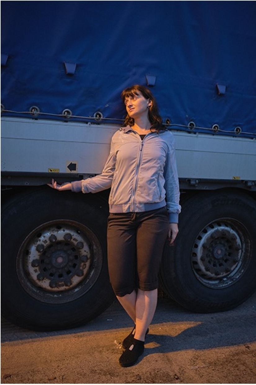 Russian dalnoboishiki about money, habits, traffic conflicts and freedom