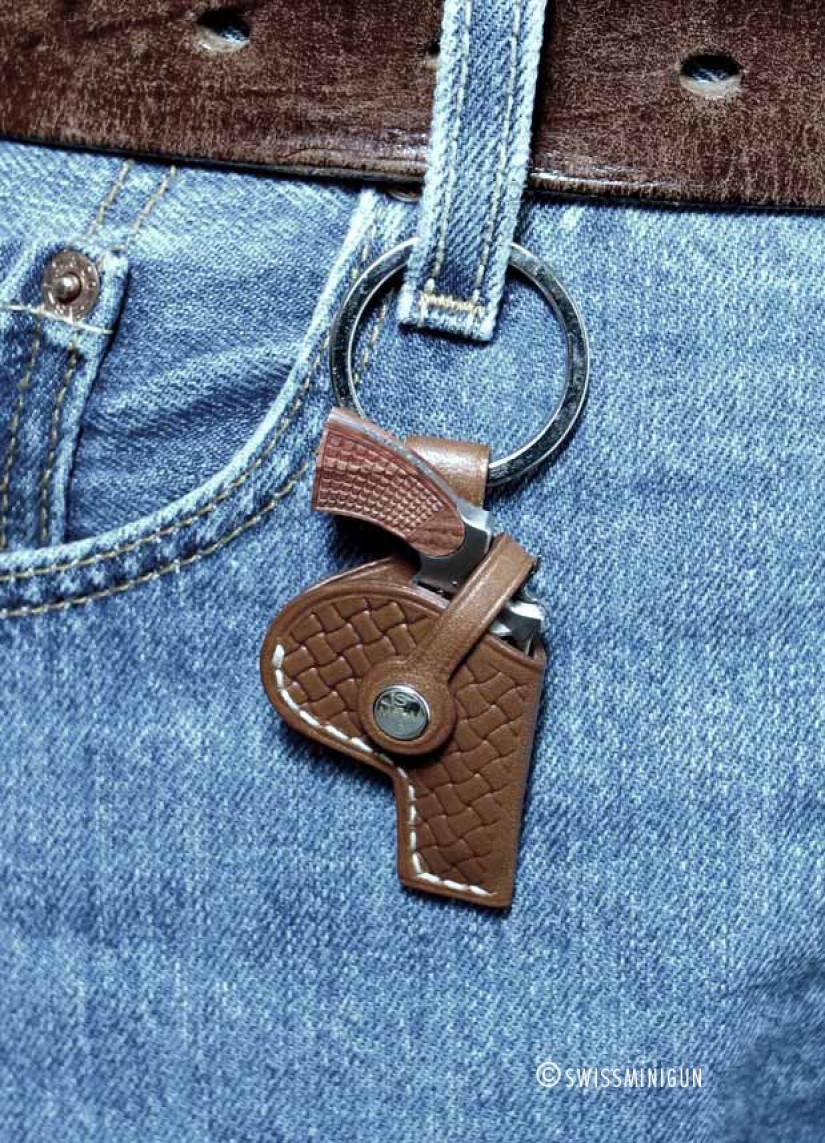 ¡Sí, está disparando! El revólver de combate más pequeño se fabricó en Suiza ¡Sí, está disparando! El revólver de combate más pequeño se fabricó en Suiza