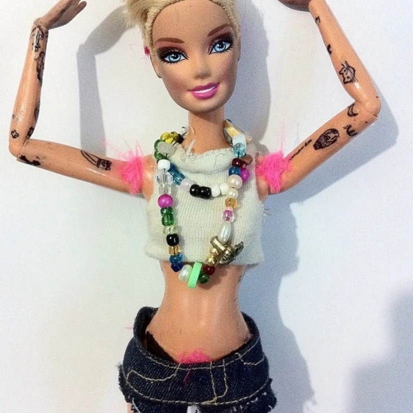 Sangre, pezones, axilas: formas provocativas en que las estrellas luchan por los derechos de las mujeres