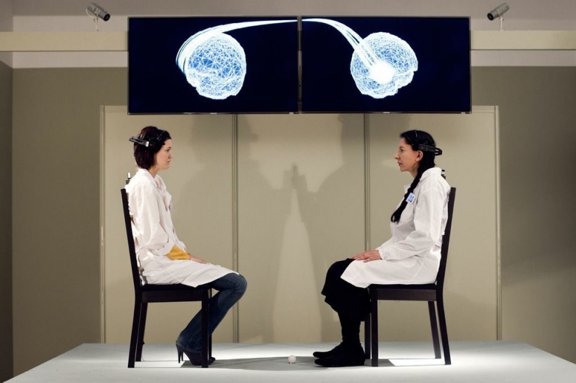 Scientists have found that the eyes can give away a person's sexual orientation