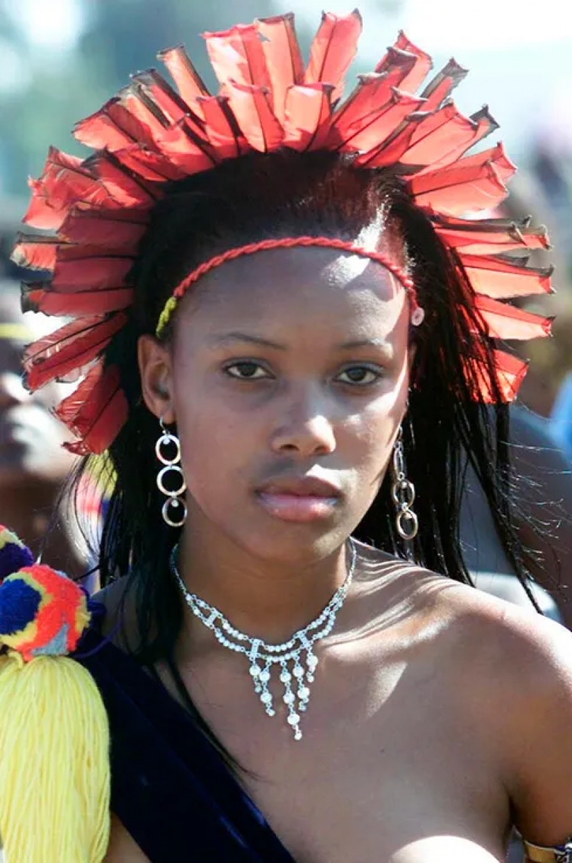 Se escapó con un acróbata: 7 fuertes escándalos sexuales en las familias Reales de diferentes países