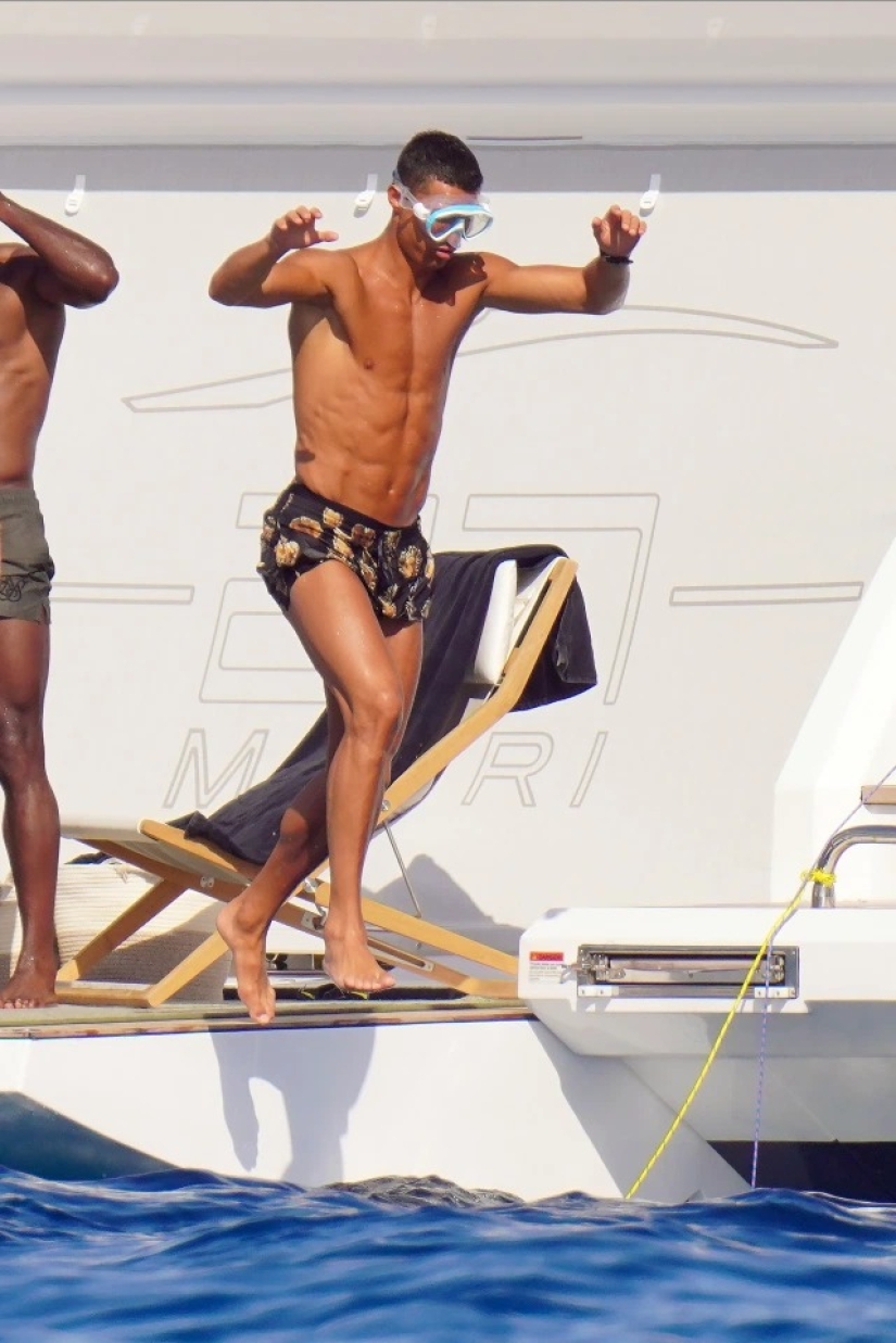 Sea goddess: Georgina Rodriguez showed a magnificent figure on vacation with Cristiano Ronaldo