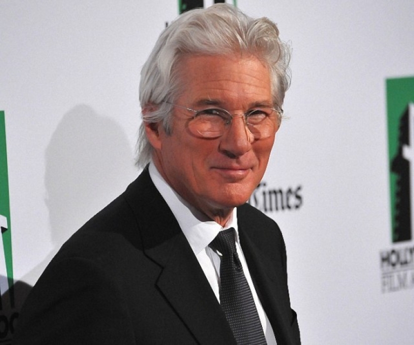 Secrets of the star: 10 celebrities with the most strange second name