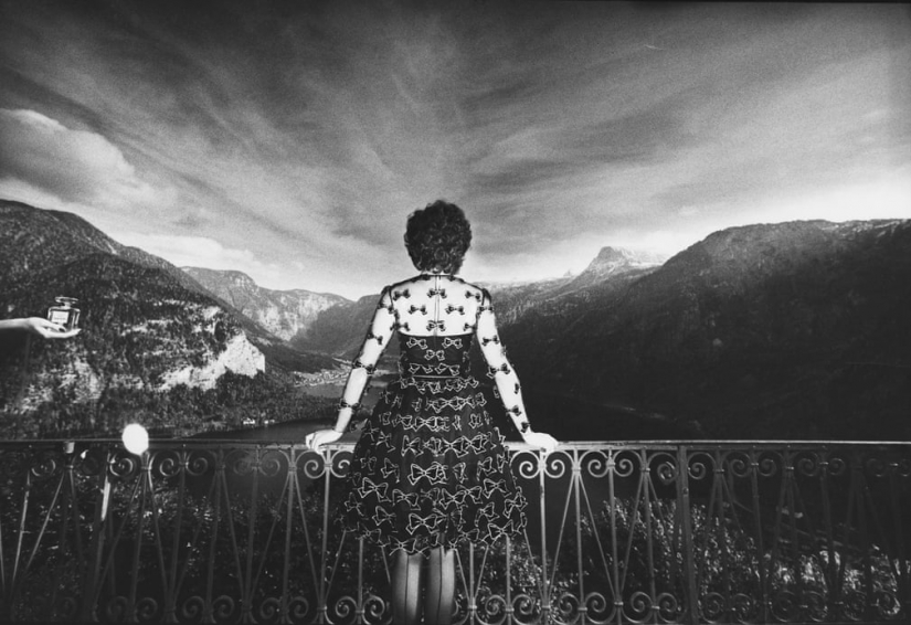 Sex, supermodels and champagne: the works of Guy Bourdin Sex, supermodels and champagne: the works of Guy Bourdin