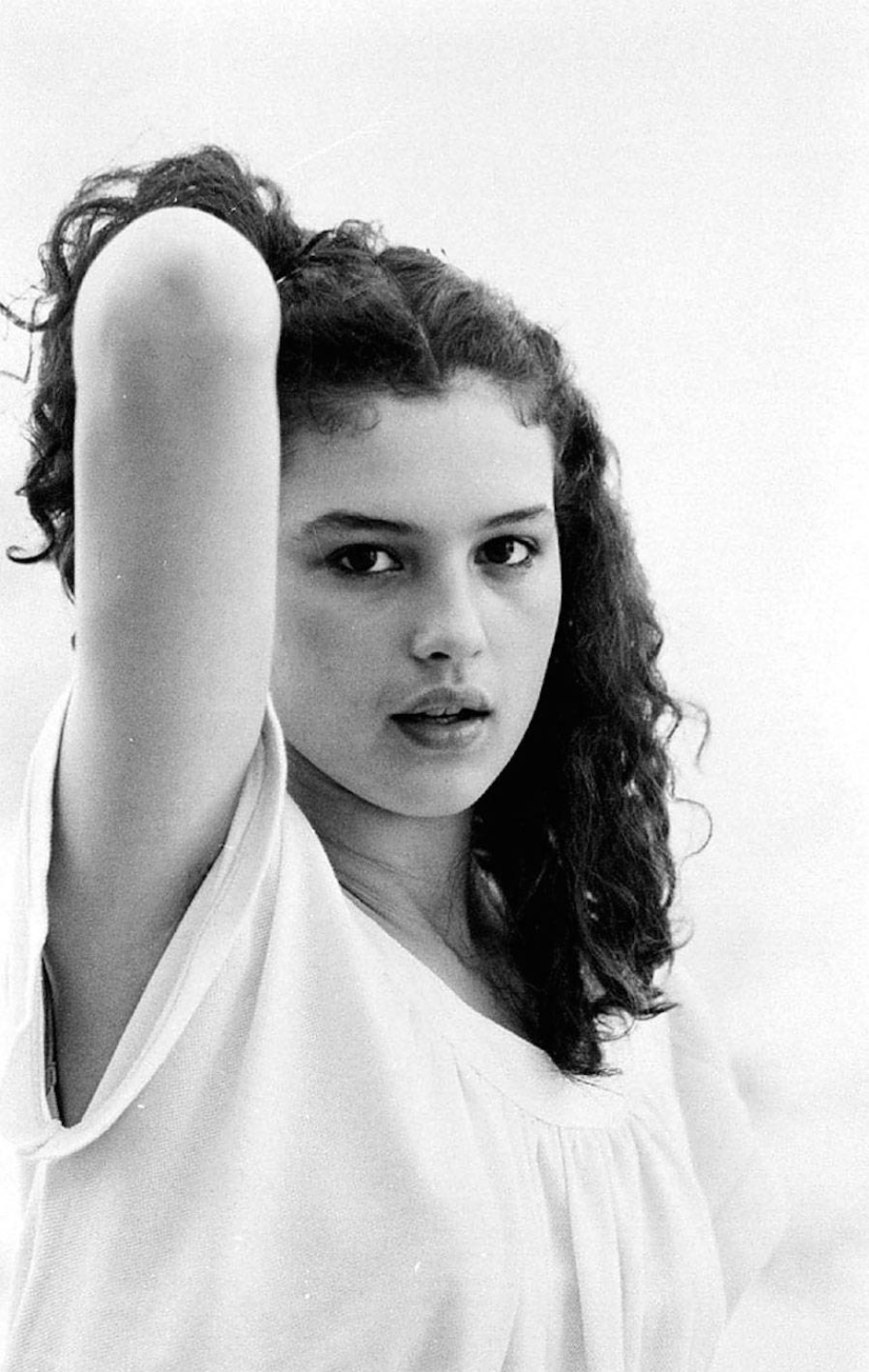 Sex symbol of the world: unique pictures of Monica Bellucci