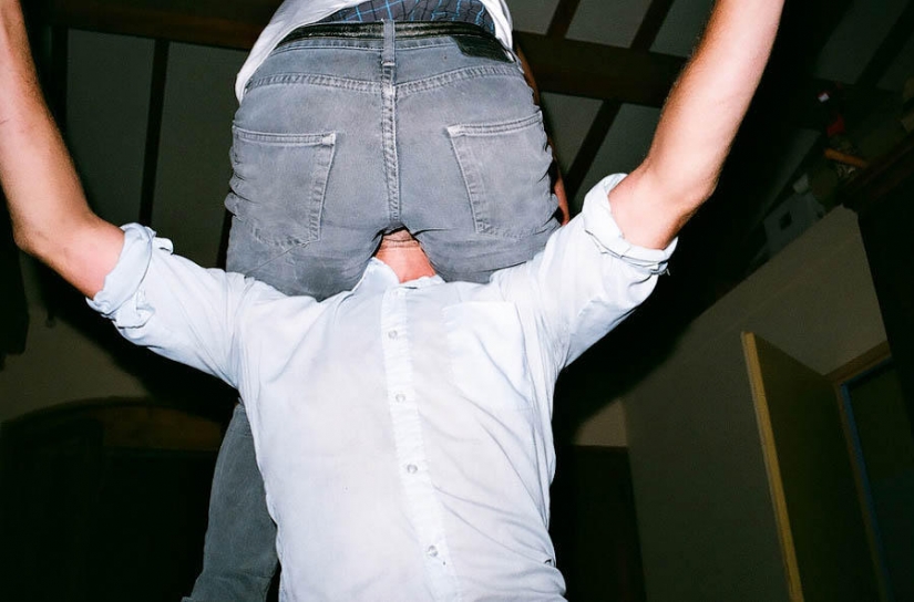 Sexual provocations of Berlin at night in the works of Maxim Ballesteros Sexual provocations of Berlin at night in the works of Maxim Ballesteros