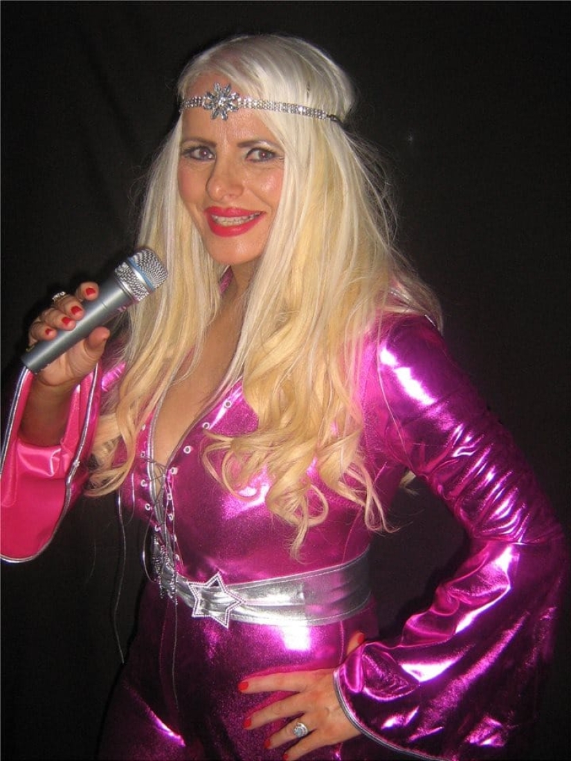 Sin adornos: cuatro mujeres británicas se aventuraron a ser fotografiadas sin maquillaje