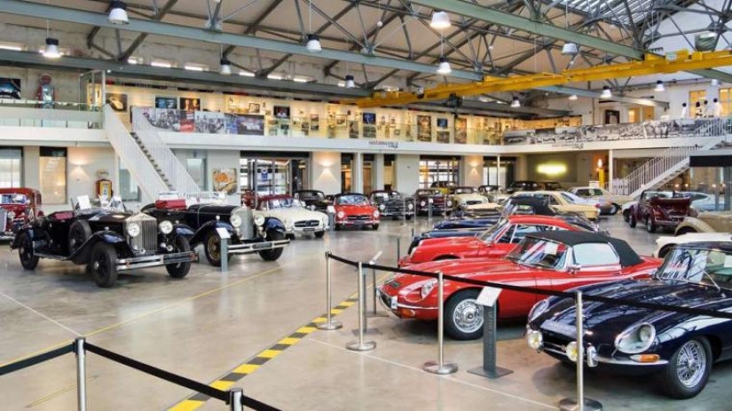 Sleep with art: 6 hotels that can compete with the museums