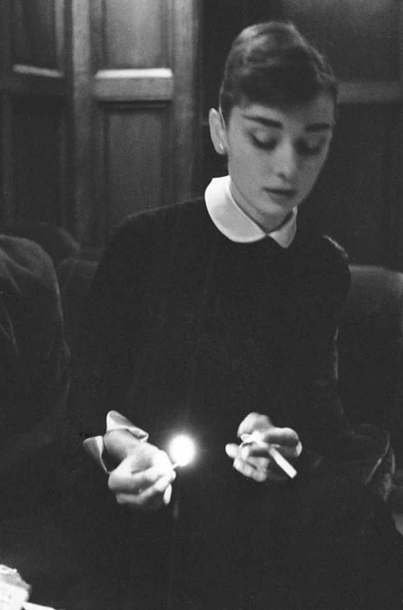Smoked 3 packs of cigarettes and weighed 39 kg: what else don't we know about Audrey Hepburn
