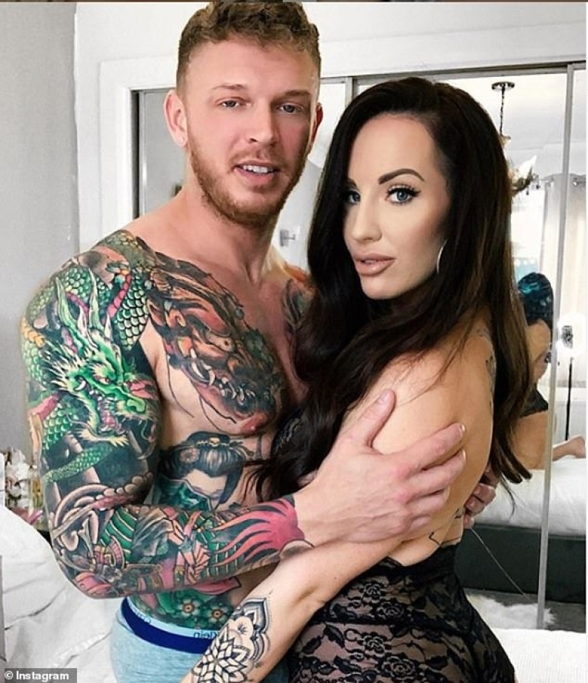 Spouses from the UK get a lot of money for sex in front of the camera, and their children know it Spouses from the UK get a lot of money for sex in front of the camera, and their children know it