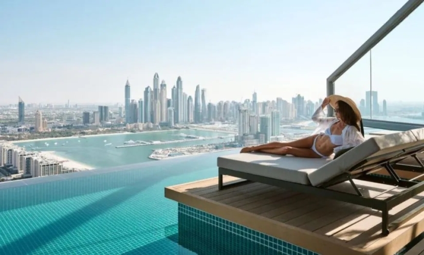Sumergirse en el lujo: Dubai ha abierto la piscina más alta del mundo Sumergirse en el lujo: Dubai ha abierto la piscina más alta del mundo