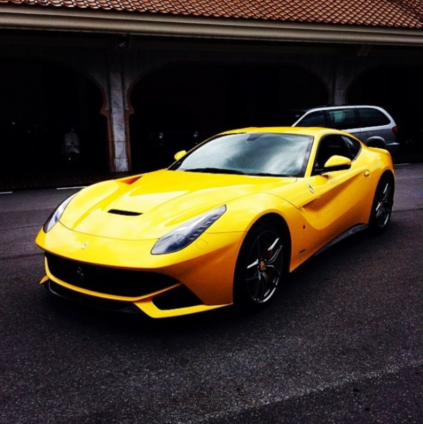 Super-rich Brunei's Prince Abdul mateen and his Royal Hobbies