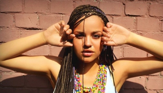 Susanna Abdullah: "I want people to sing, cry, get acquainted and make up with my songs"