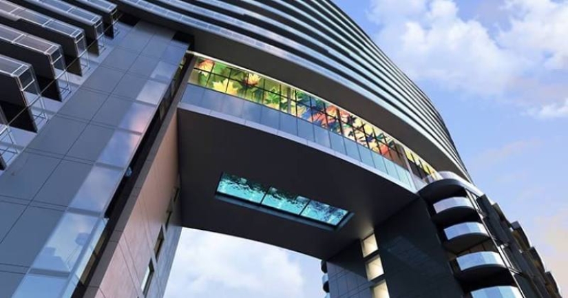 Swimming over the abyss: a swimming pool in one of Vancouver's skyscrapers awaits only the brave Swimming over the abyss: a swimming pool in one of Vancouver's skyscrapers awaits only the brave