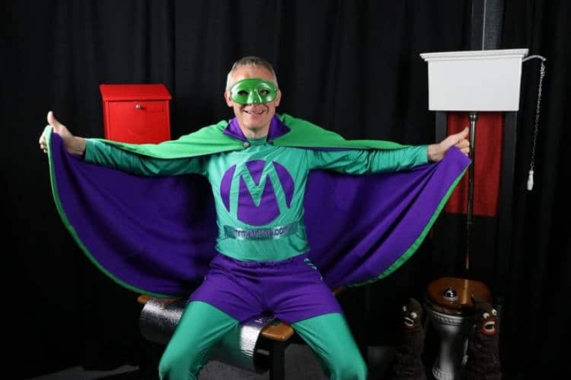 Talento con olor: Mr. Methane es un maestro de pedos musicales