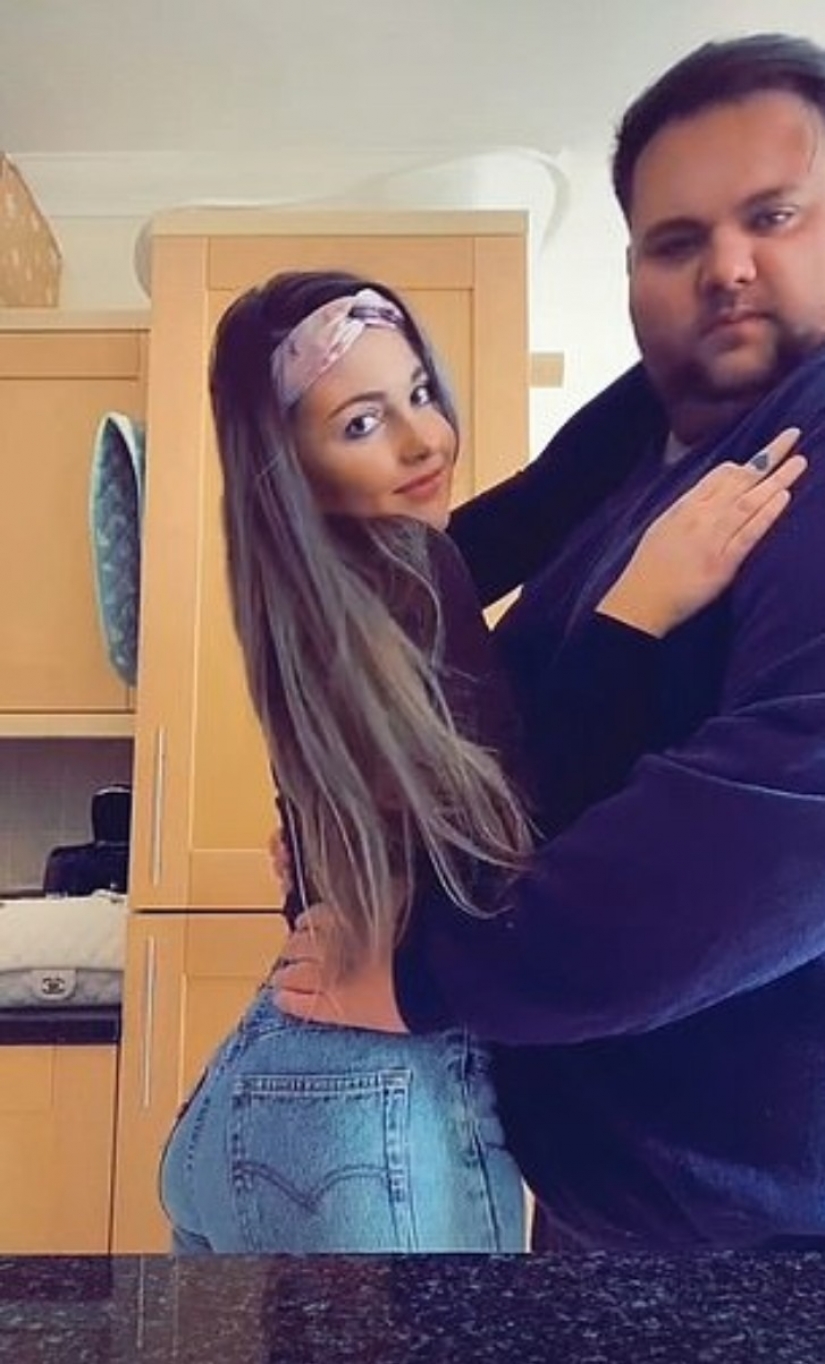 Tamaño no estándar: por qué este par causa confusión y risa en otros