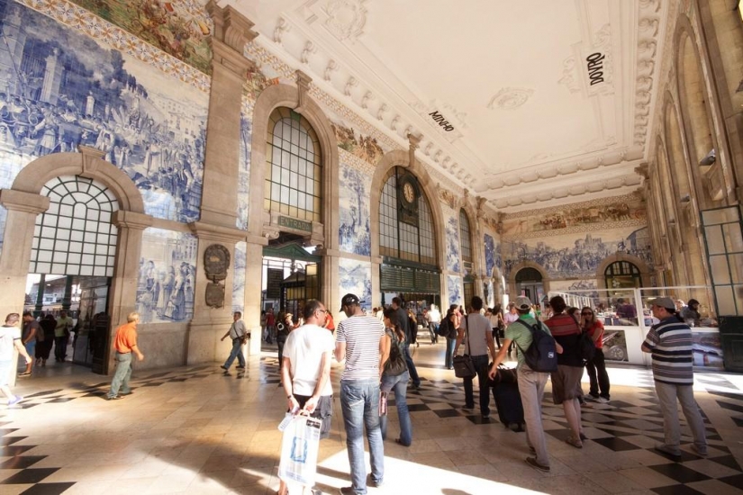 The 10 most beautiful stations in the world