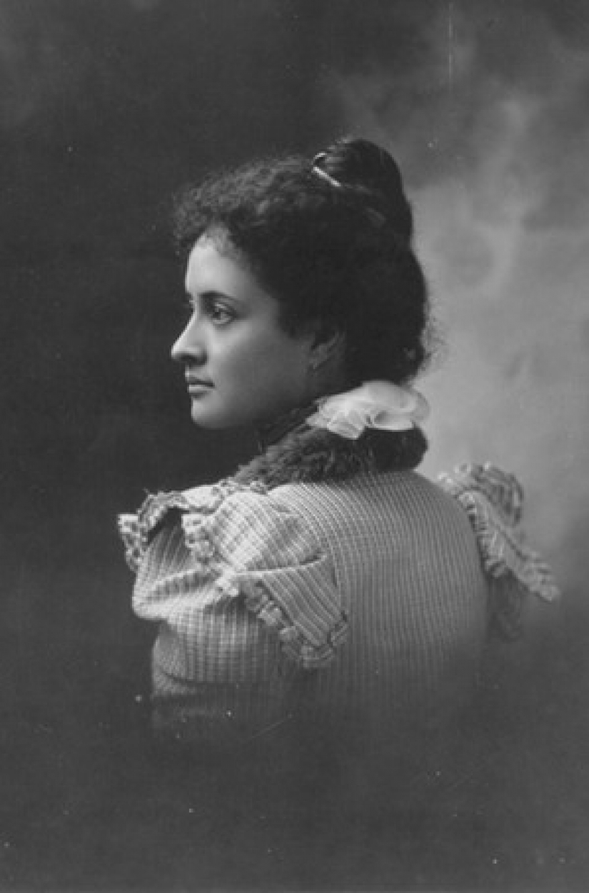 The Annexed Paradise: The Life and death of the last Princess of the Hawaiian Kingdom