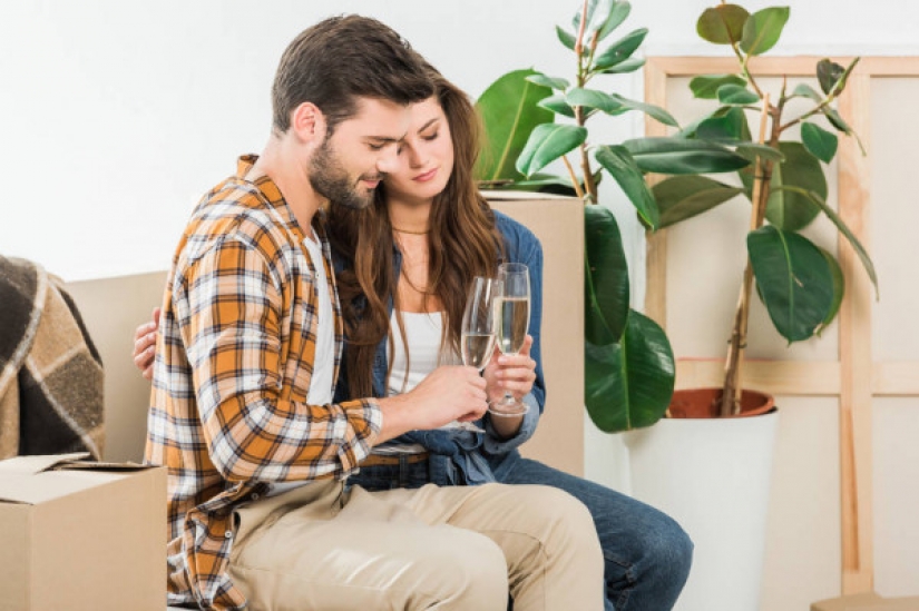 The art of staying home: what to do two, not to miss The art of staying home: what to do two, not to miss