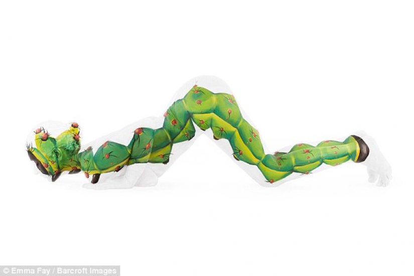 The artist turns naked bodies into optical illusions with wild animals