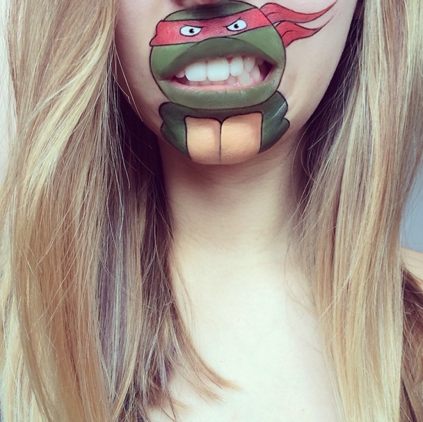 The best lip body painting The best lip body painting
