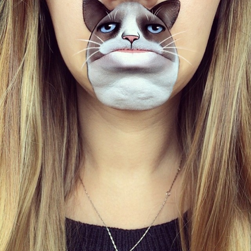 The best lip body painting The best lip body painting