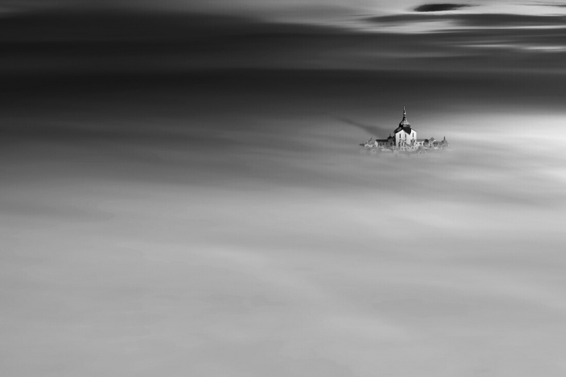 The best photos from the monochrome photography contest MonoVisions Photography Awards 2021 The best photos from the monochrome photography contest MonoVisions Photography Awards 2021