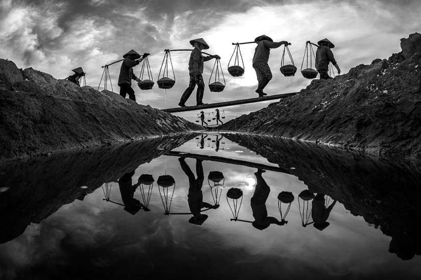 The best photos from the monochrome photography contest MonoVisions Photography Awards 2021 The best photos from the monochrome photography contest MonoVisions Photography Awards 2021