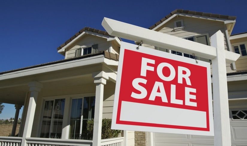 The Biggest Pros and Cons of Living in America The Biggest Pros and Cons of Living in America