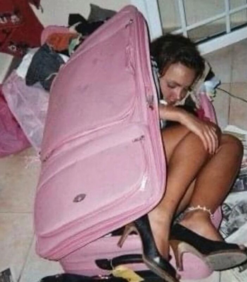 The British hangover in the photos sent in a very unusual competition