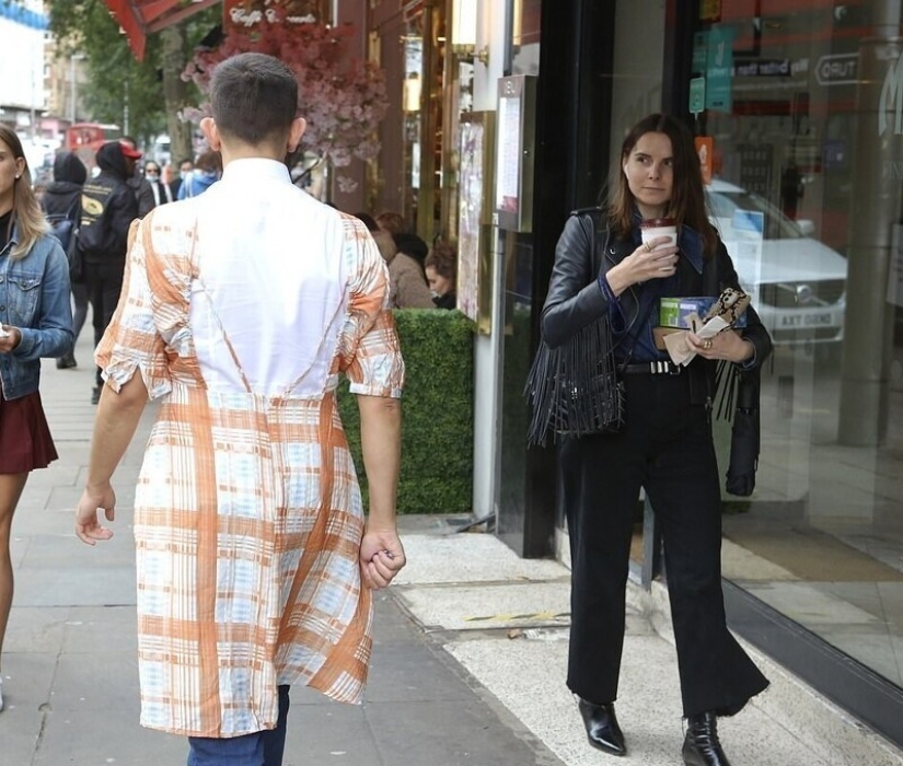 The Briton conducted an experiment: he walked around London in a dress and looked at the reaction of residents