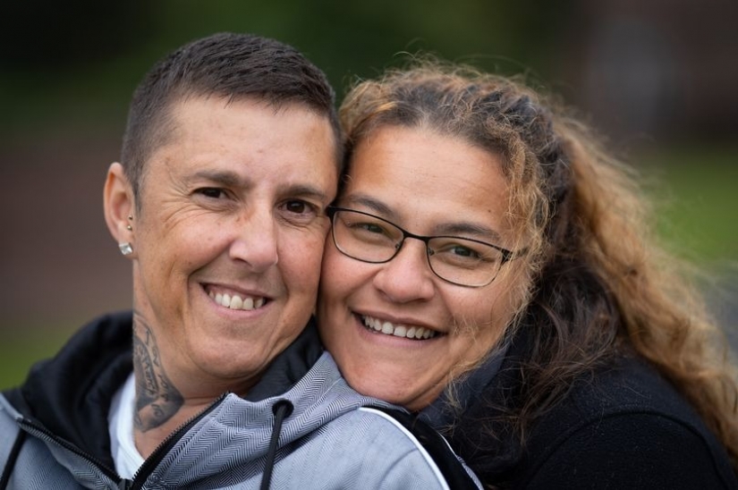 The change of gender does not change the family, or How my wife became my husband