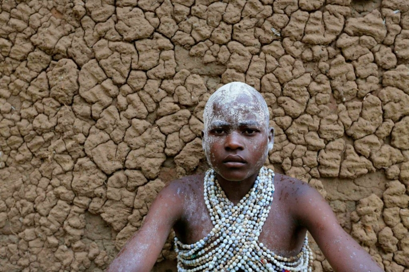 The circumcision ritual: how men become in Kenya