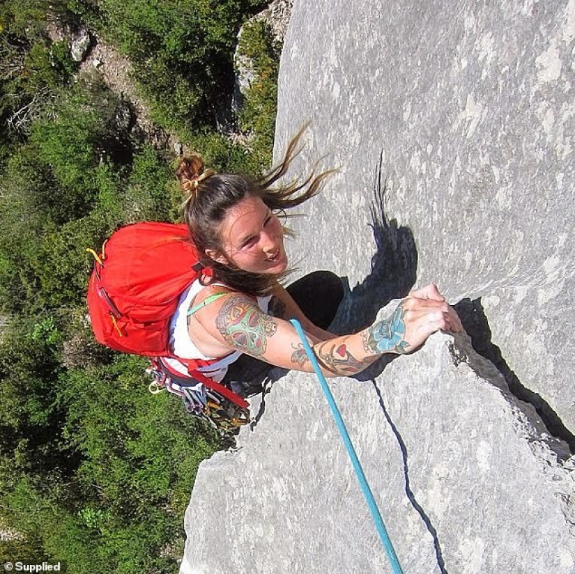 The cool kid: a seven-year-old biker rides a motorcycle with her mother, who loves extreme sports The cool kid: a seven-year-old biker rides a motorcycle with her mother, who loves extreme sports