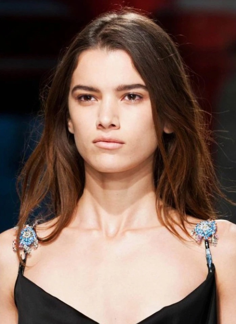 The disappeared model who posed for Dolce and Gabbana was found insane in a Brazilian slum