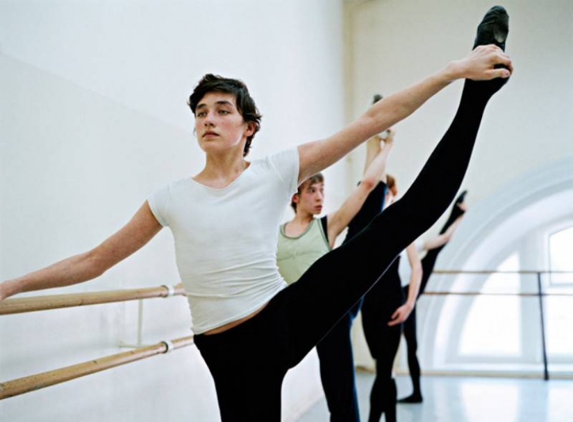 The future of Russian ballet in the American women's photo project "Desperately Flawless» The future of Russian ballet in the American women's photo project "Desperately Flawless»