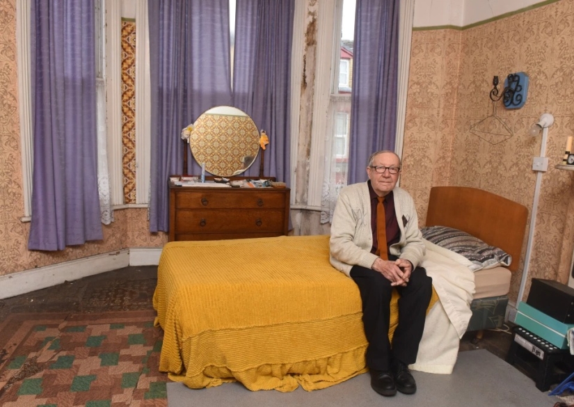 The house where time stopped: 89-year-old Briton has not changed anything in the interior since 1948