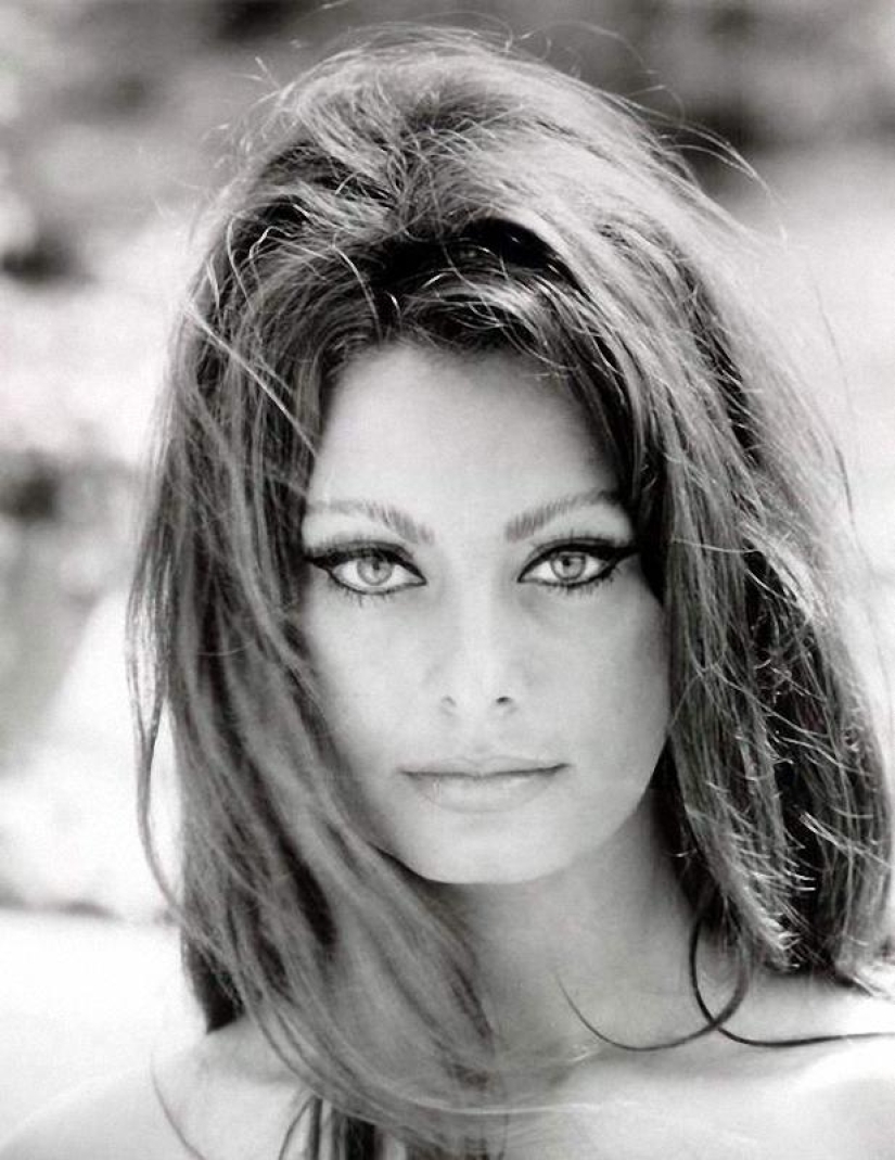 The incomparable Sophia Loren, the most beautiful Italian woman, turned 86 today