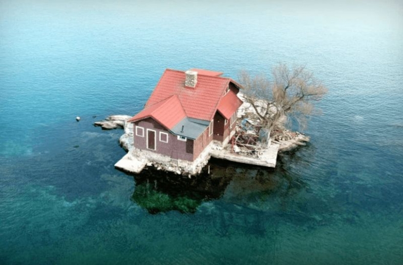The island for one house got into the Guinness Book The island for one house got into the Guinness Book