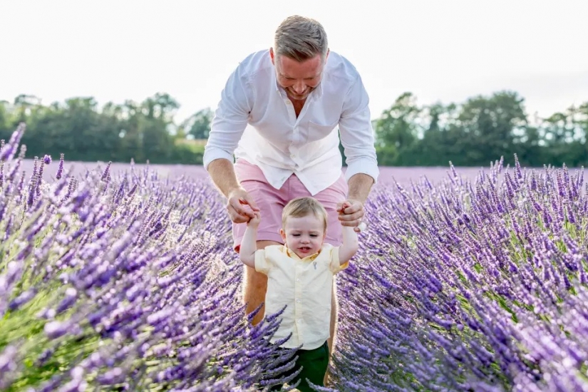 "The Lord of Dreams": a British man with amazing abilities helps restless babies fall asleep