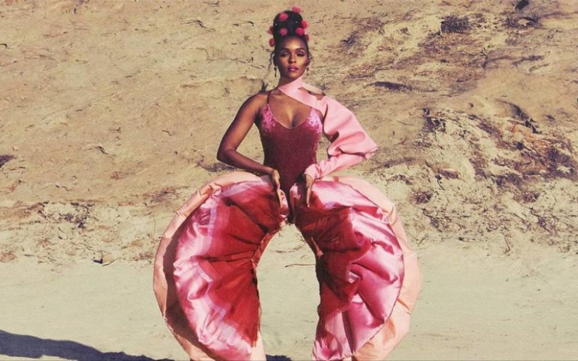 The Martian Chronicles: Hollywood freaks who can compete with Zhanna Aguzarova