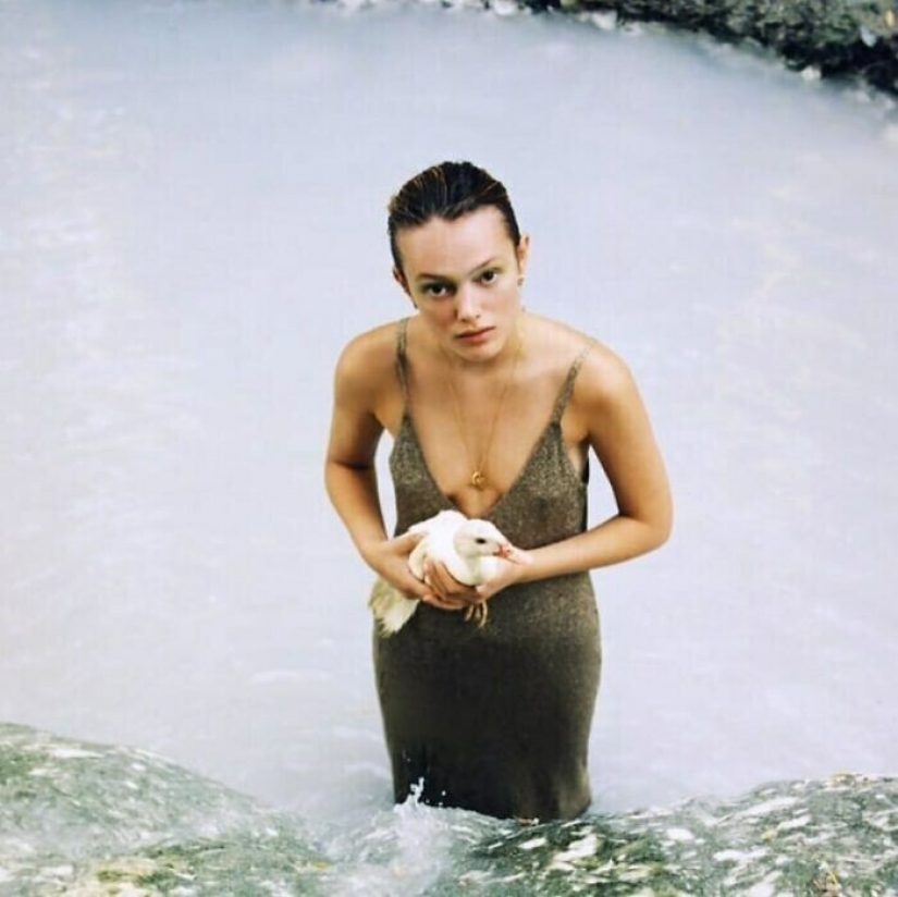 The most awkward and weird photos of models Zara The most awkward and weird photos of models Zara