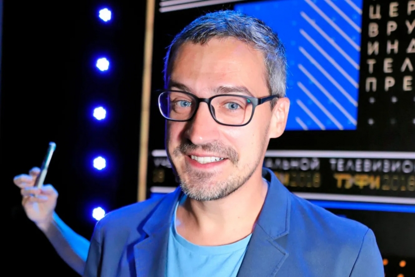 The most beautiful gray-haired actors