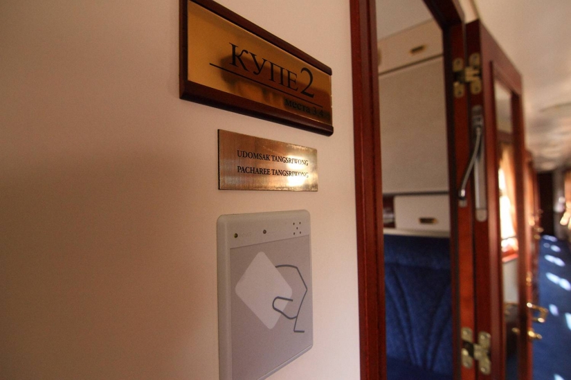 The most luxurious trains that people have been waiting in line for for months to get tickets for