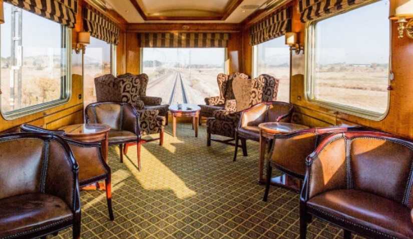The most luxurious trains that people have been waiting in line for for months to get tickets for