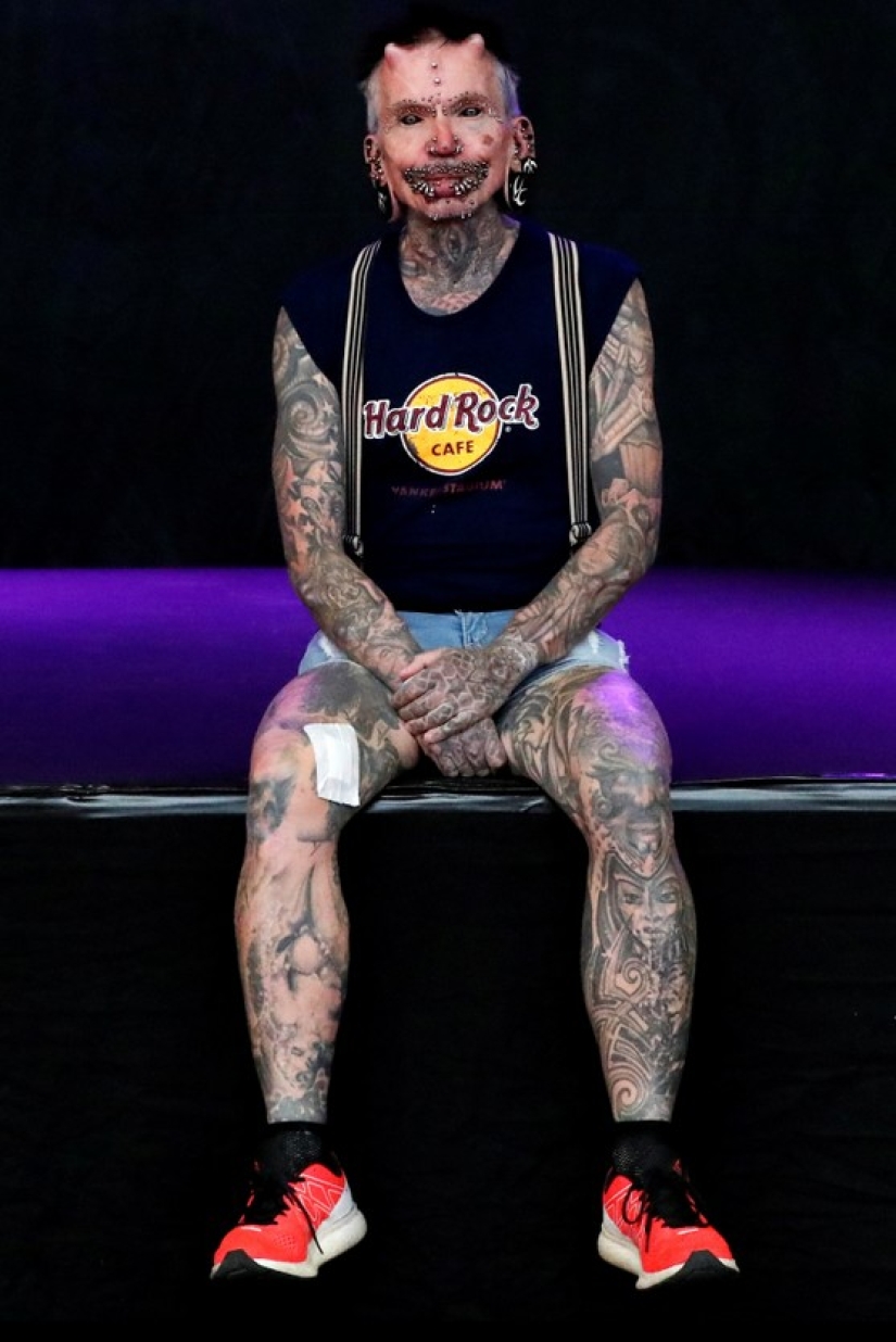 The most pierced man on the planet Rolf Buchholz: "There are 278 pieces of iron in my genitals alone" The most pierced man on the planet Rolf Buchholz: "There are 278 pieces of iron in my genitals alone"