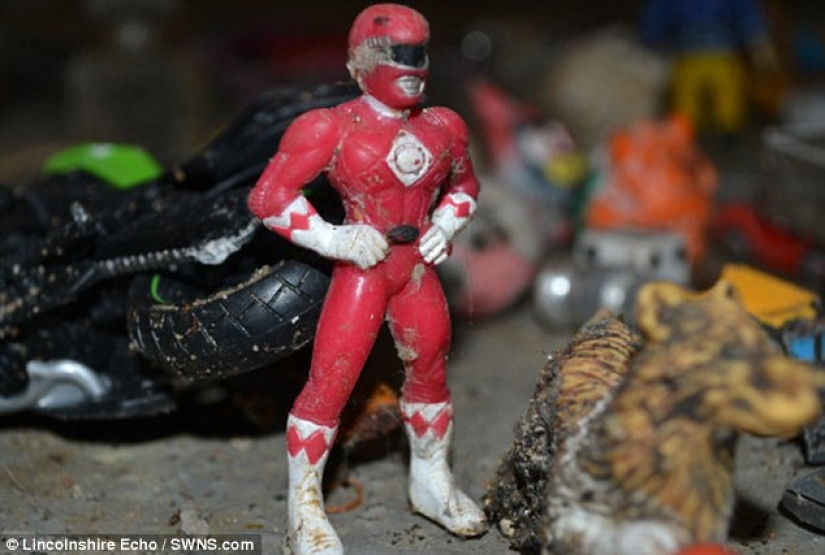 The most unexpected items that are accidentally and not completely flushed into the toilet