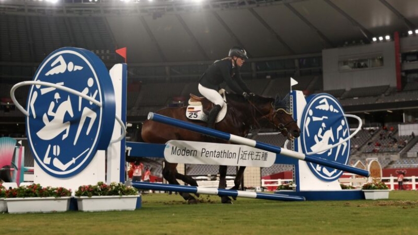 The Olympic drama with a smiling horse and a crying rider has generated a wave of memes The Olympic drama with a smiling horse and a crying rider has generated a wave of memes