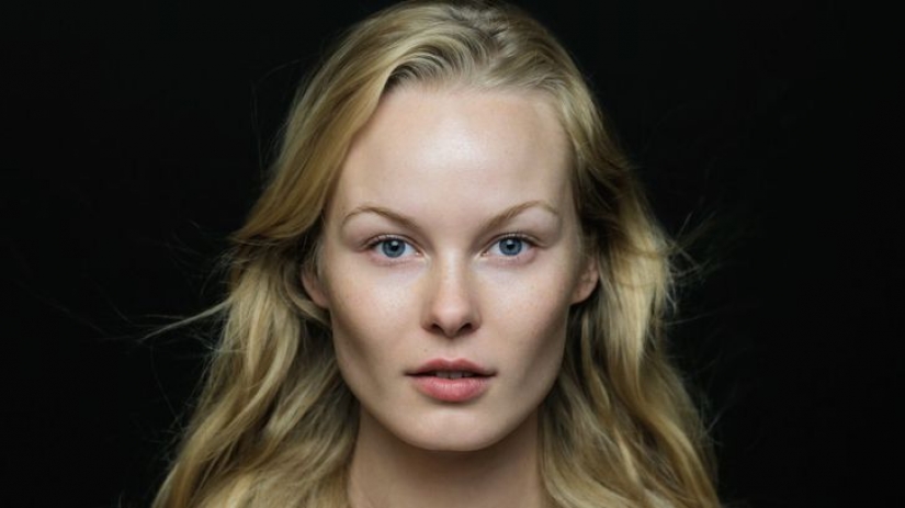 The photographer takes close-ups of women from different ethnic groups to show the unique beauty of each nation The photographer takes close-ups of women from different ethnic groups to show the unique beauty of each nation