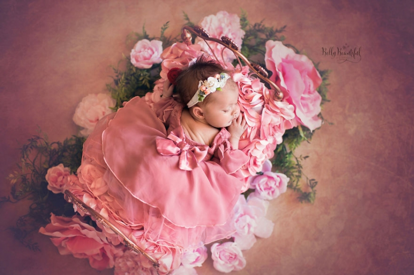 The photographer turned 6 baby girls into real Disney princesses